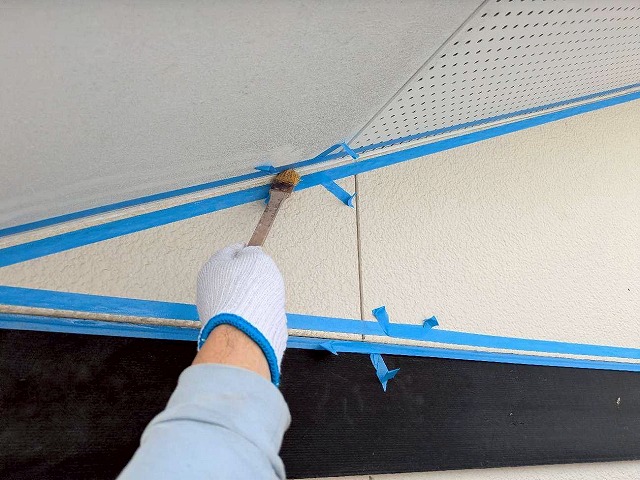プライマー中の外壁